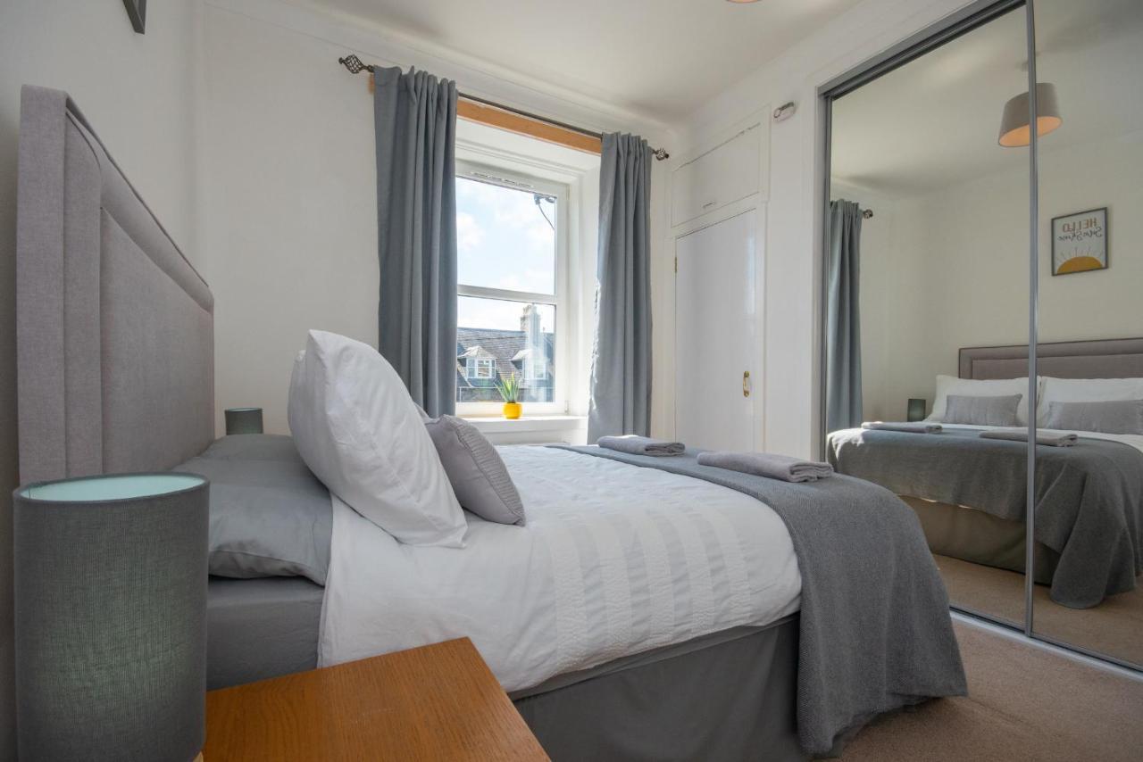 Dwellcome Home Ltd 1 Bed Apt, Half Mile To Union Street Yet Quiet, Free Parking, Fast Wifi, Ideal For Long Term Contractor, Etc Stays, Fully Equipped Kitchen, Regular Housekeeping Option - See Our Site For Assurance Aberdeen Eksteriør bilde